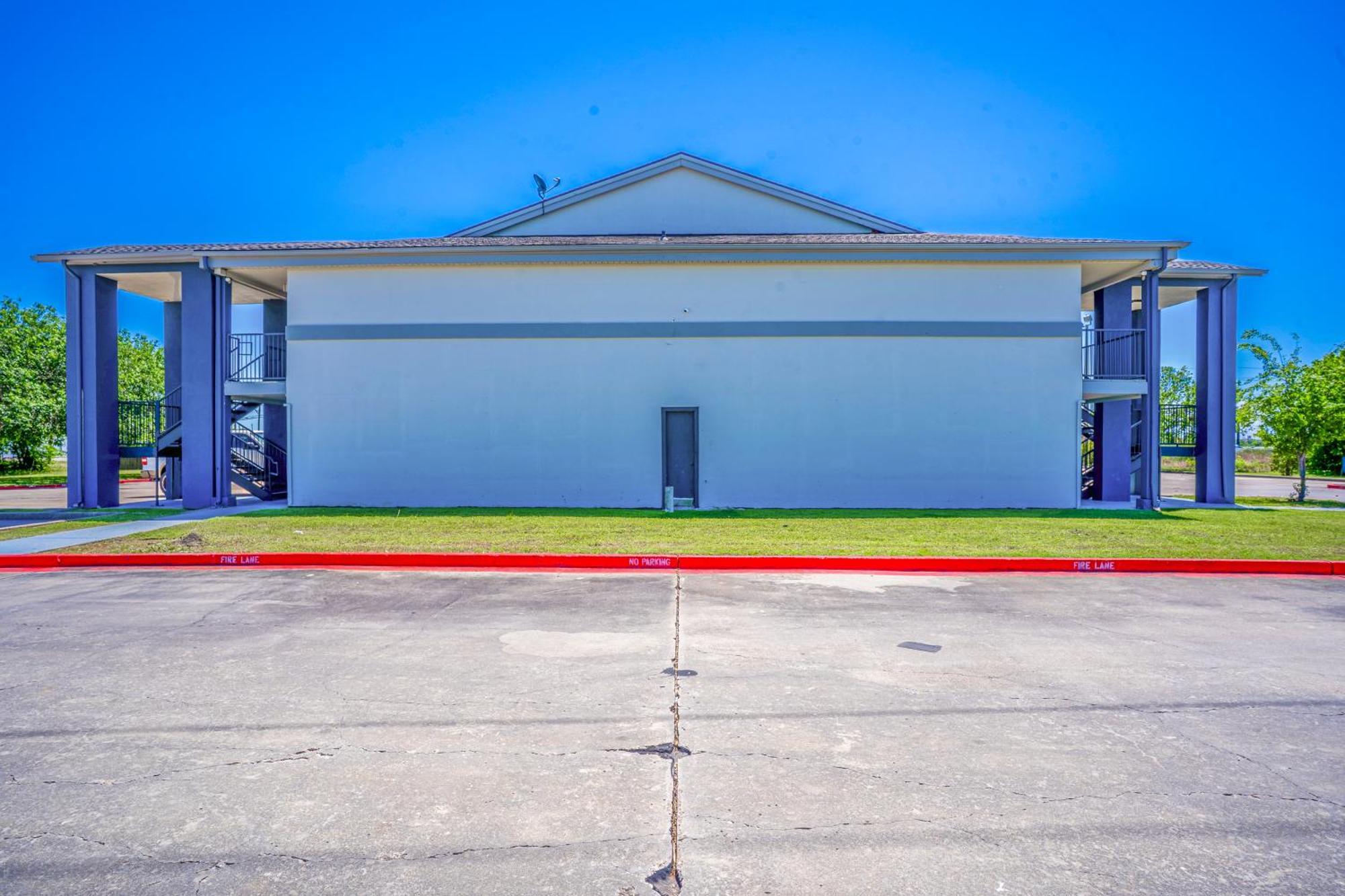 Executive Inn Port Lavaca By Oyo Exterior foto